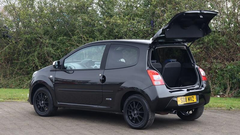 RENAULT TWINGO