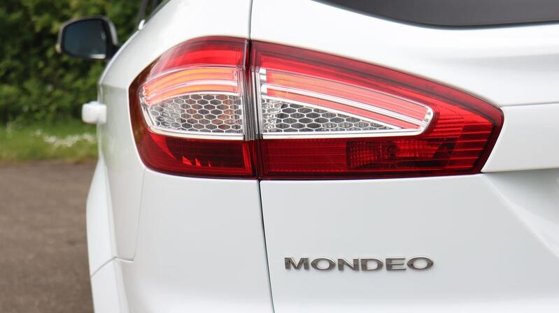 FORD MONDEO