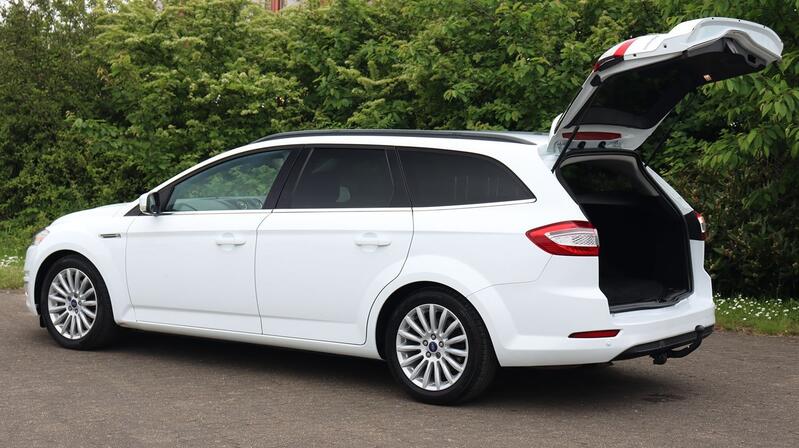 FORD MONDEO