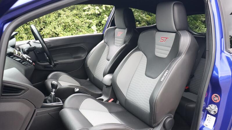 FORD FIESTA