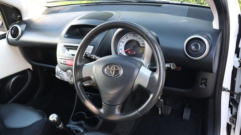 TOYOTA AYGO