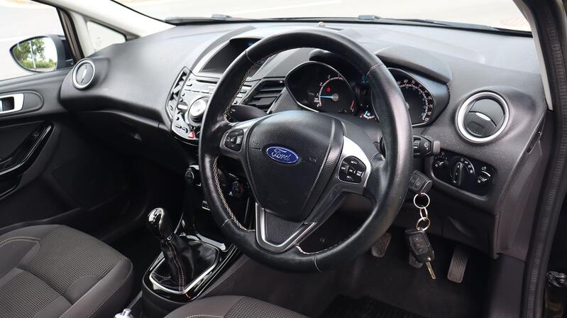 FORD FIESTA