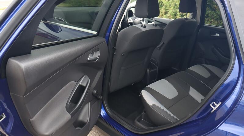FORD FOCUS