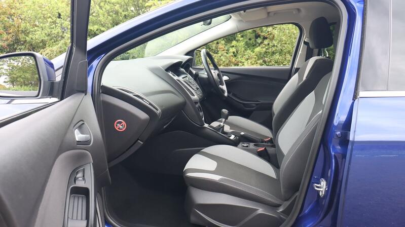 FORD FOCUS