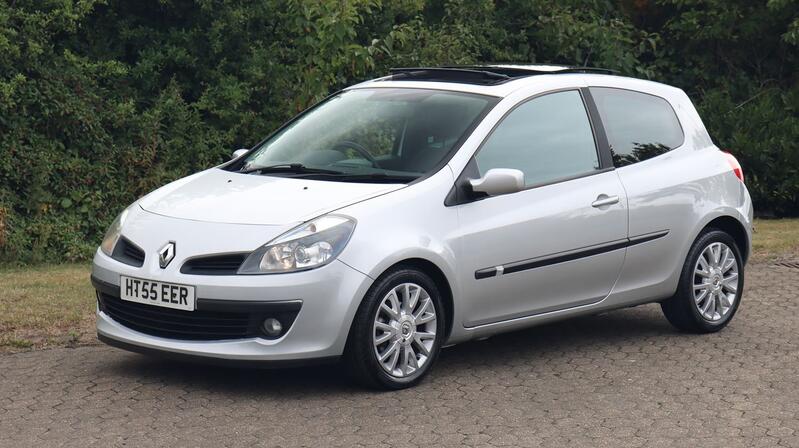 RENAULT CLIO