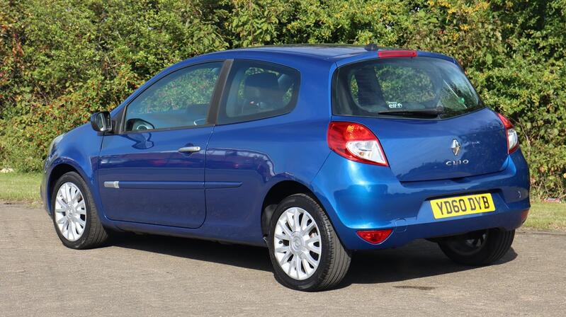 RENAULT CLIO