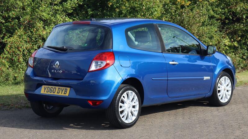 RENAULT CLIO