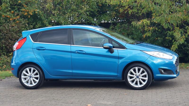 FORD FIESTA