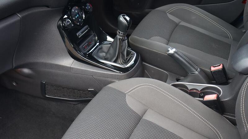 FORD FIESTA