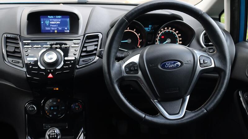 FORD FIESTA