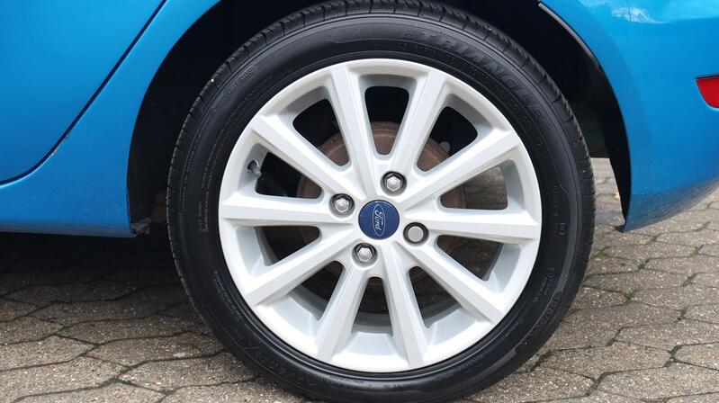 FORD FIESTA