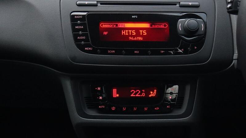 SEAT IBIZA