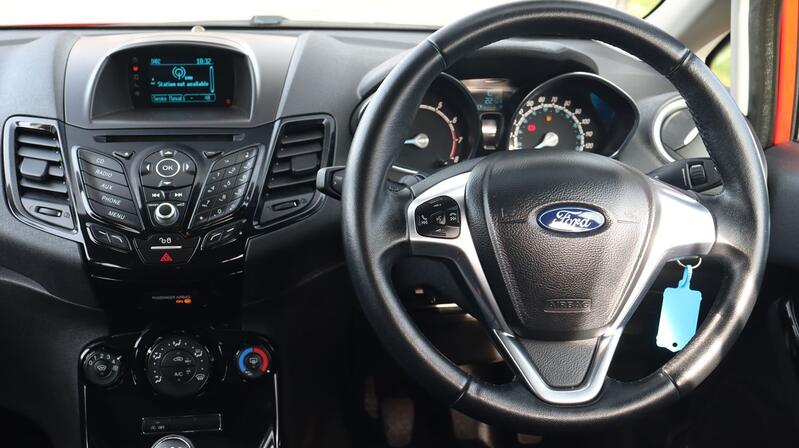 FORD FIESTA