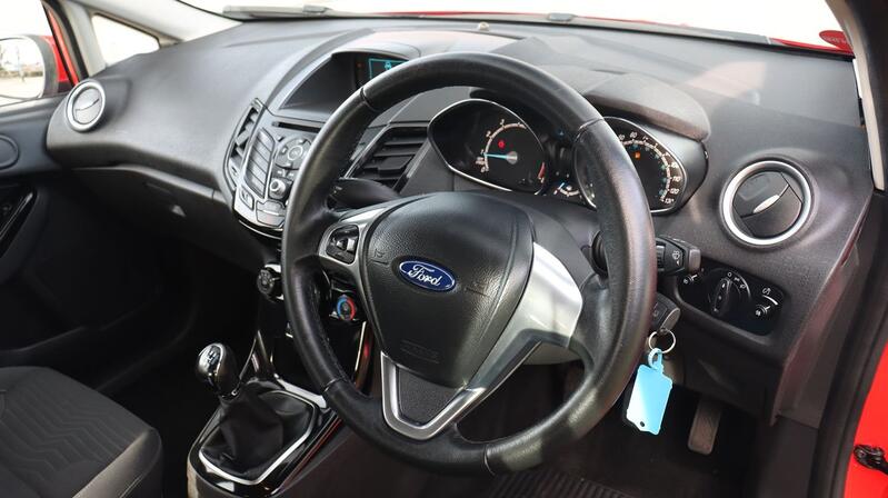 FORD FIESTA
