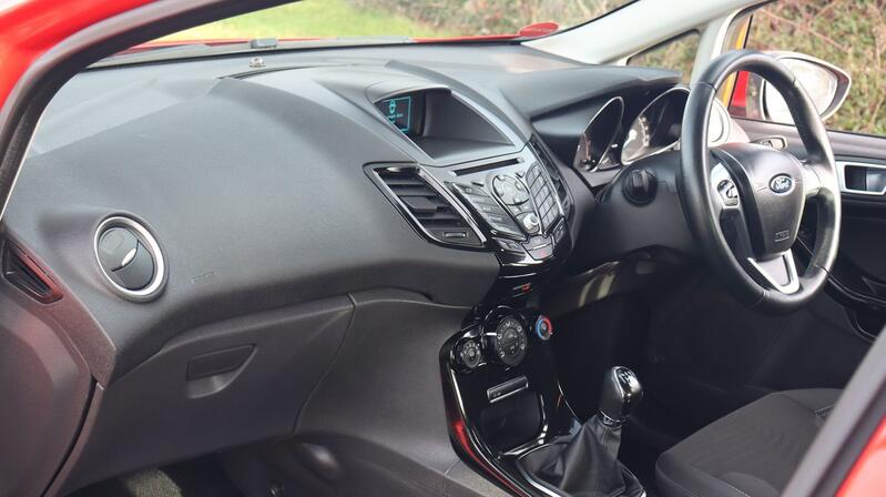 FORD FIESTA