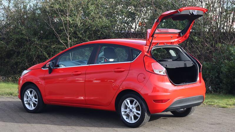 FORD FIESTA