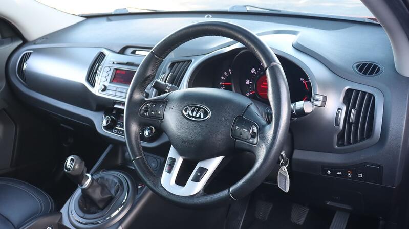 KIA SPORTAGE