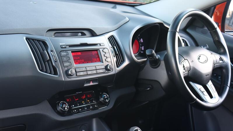 KIA SPORTAGE