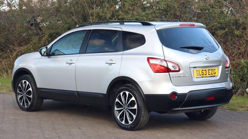 NISSAN QASHQAI+2