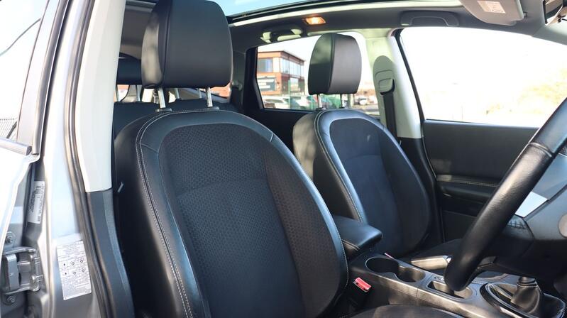 NISSAN QASHQAI+2