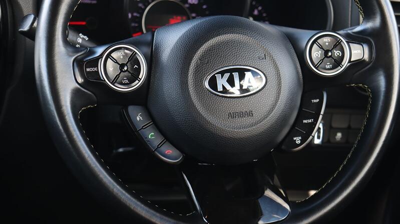 KIA SOUL