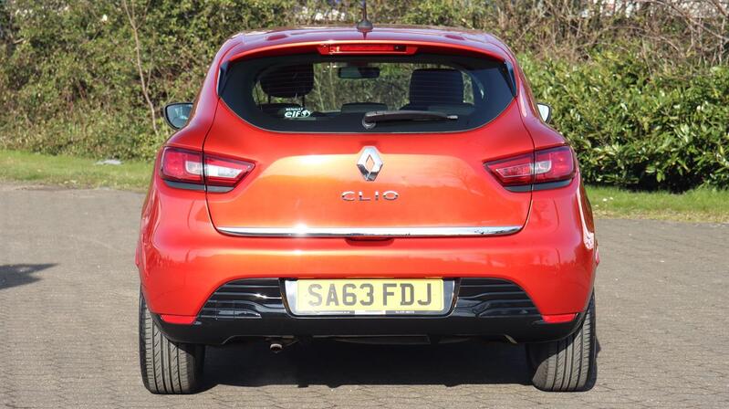 RENAULT CLIO