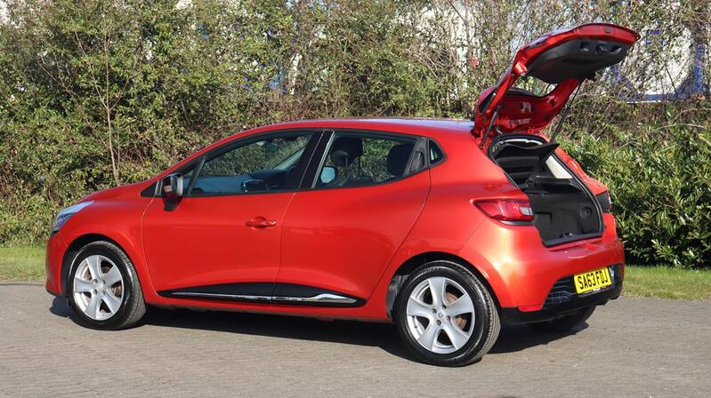 RENAULT CLIO