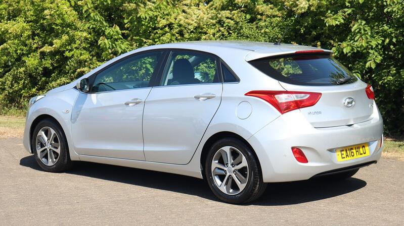 HYUNDAI I30