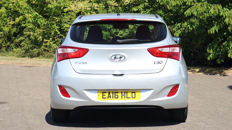 HYUNDAI I30
