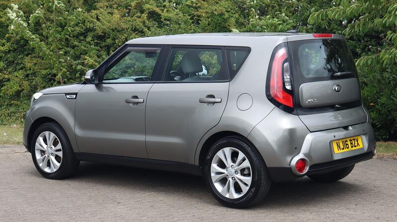 KIA SOUL