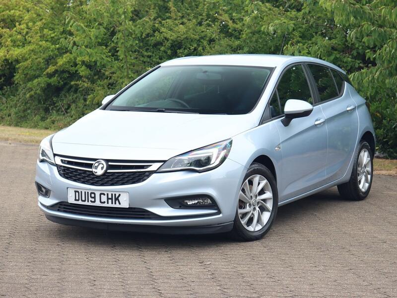 VAUXHALL ASTRA