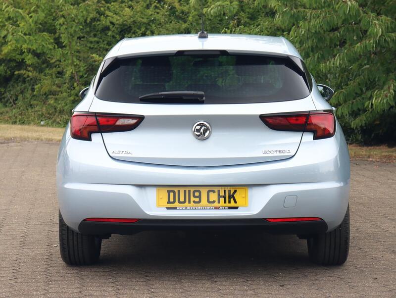 VAUXHALL ASTRA