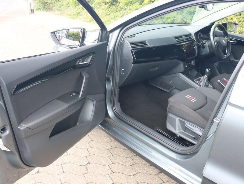 SEAT IBIZA
