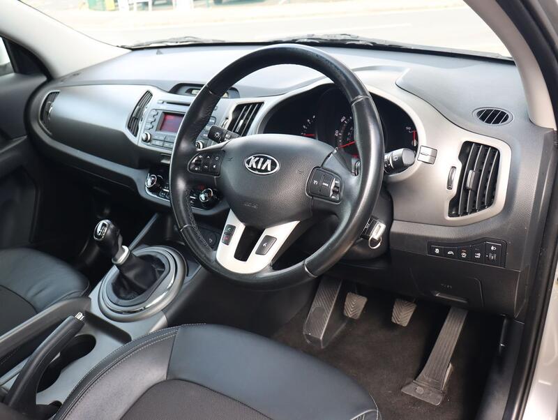 KIA SPORTAGE