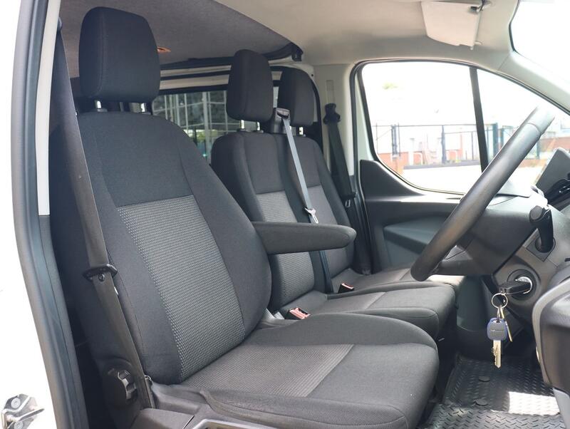FORD TRANSIT CUSTOM